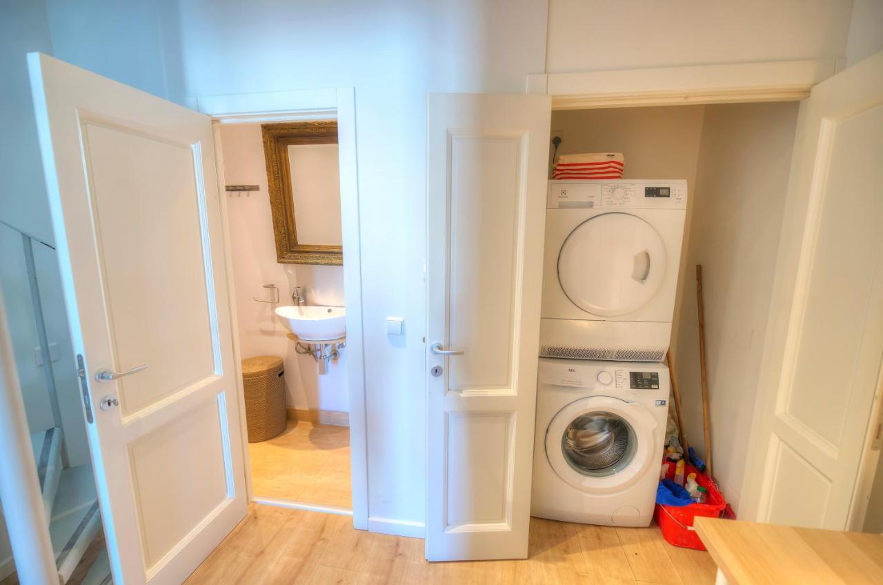 Comfy 1 Bedroom - Sun Terrace & Sea Views Gbuh1-1 Valletta Bagian luar foto