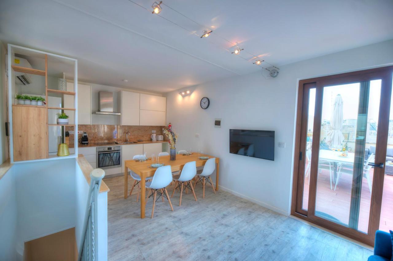 Comfy 1 Bedroom - Sun Terrace & Sea Views Gbuh1-1 Valletta Bagian luar foto